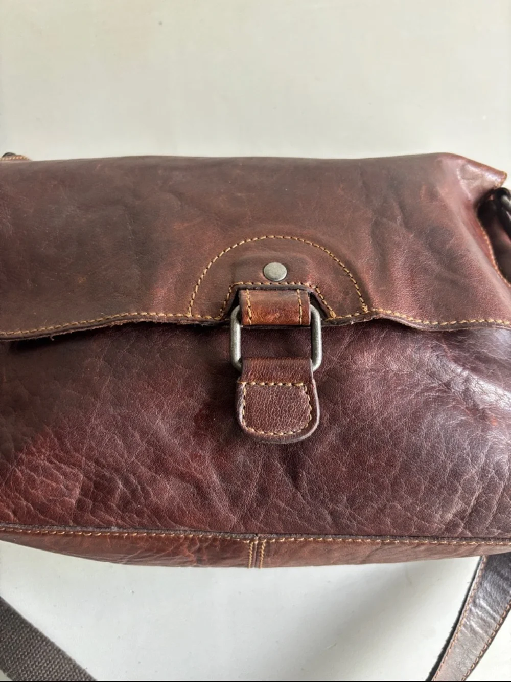 Jack Georges Classic Brown Leather Crossbody Messenger Bag